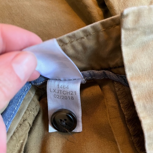 Aeropostale Men's Tan Flat Front Chino Shorts - Picture 6 of 7